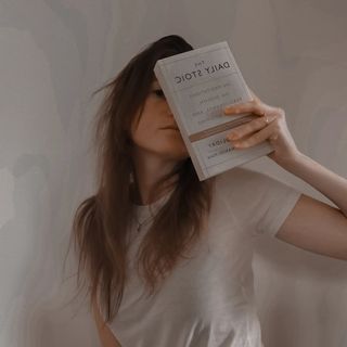 @monikasbookclub